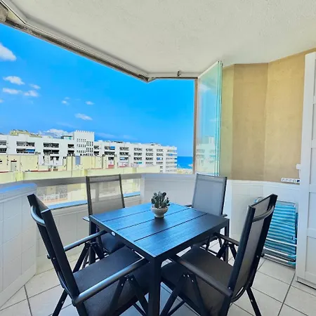 Estudio Con Vista Al Puerto Deportivo Appartamento