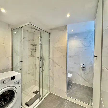 Lägenhet Estudio Con Vista Al Puerto Deportivo