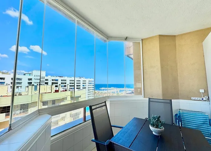 Estudio Con Vista Al Puerto Deportivo Apartment Fuengirola